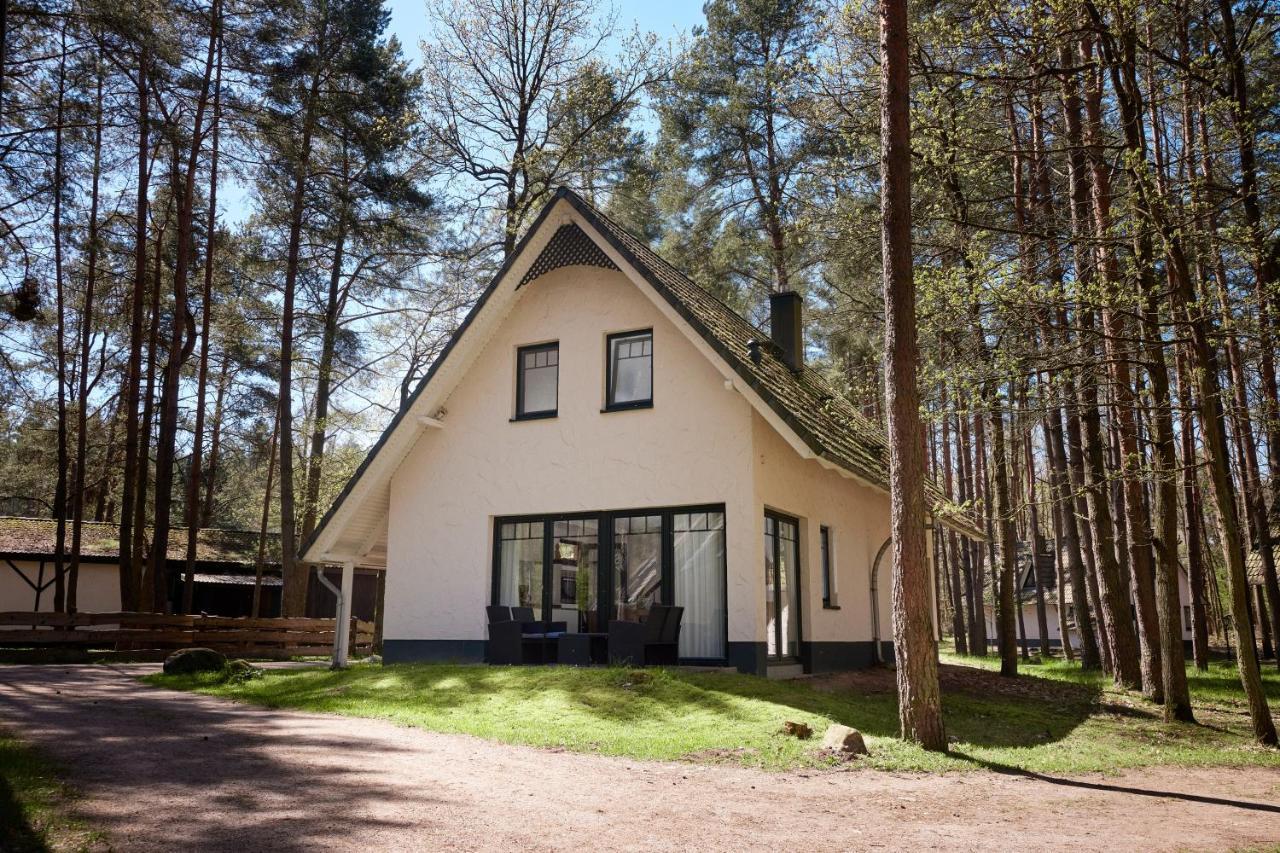 Van Der Valk Naturresort Drewitz Nossentiner Huette Exterior photo