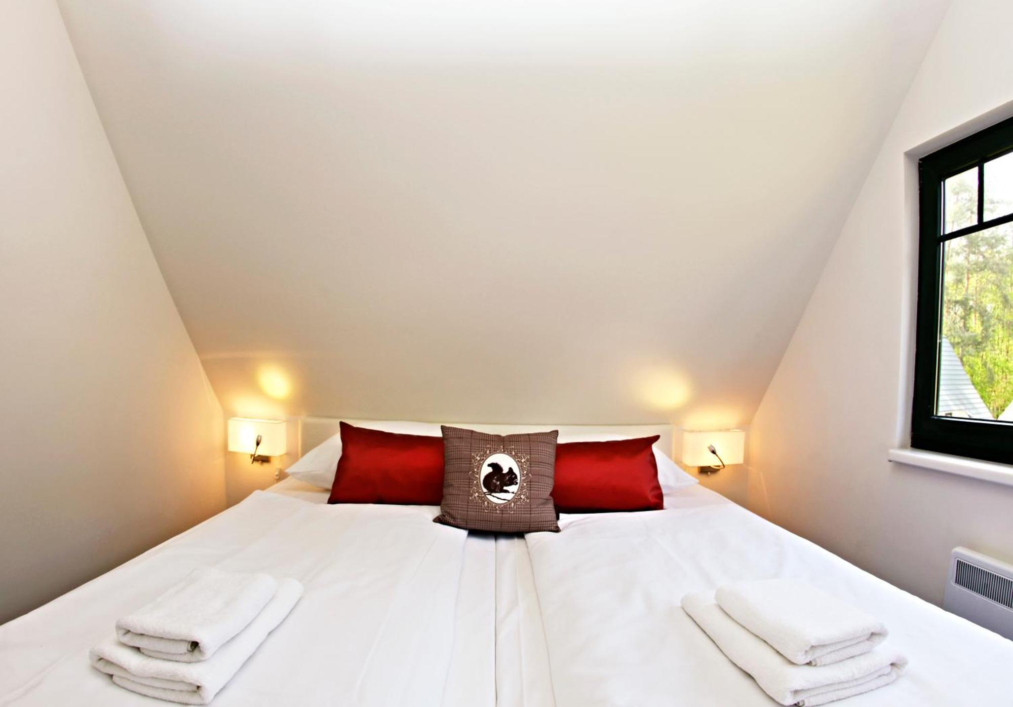 Van Der Valk Naturresort Drewitz Nossentiner Huette Exterior photo