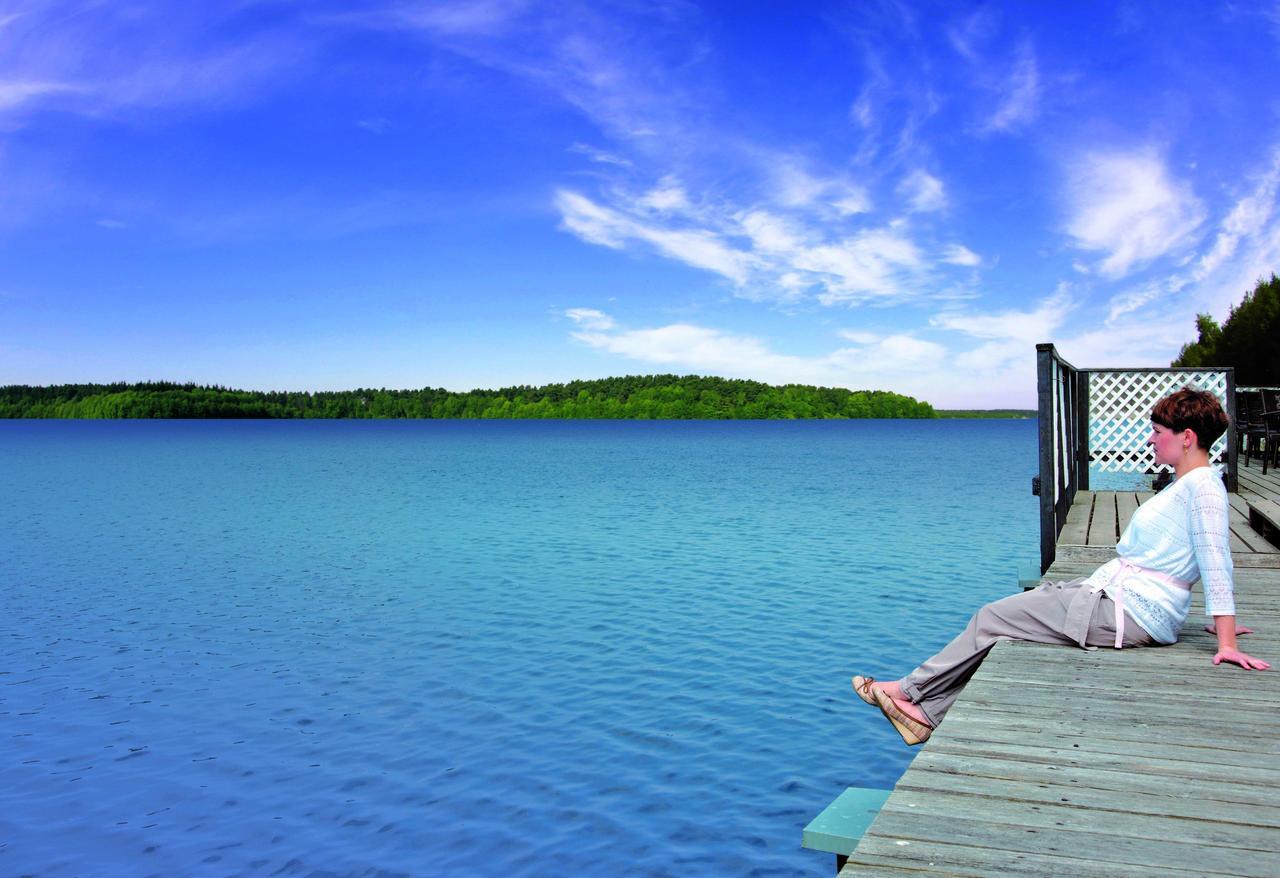 Van Der Valk Naturresort Drewitz Nossentiner Huette Exterior photo