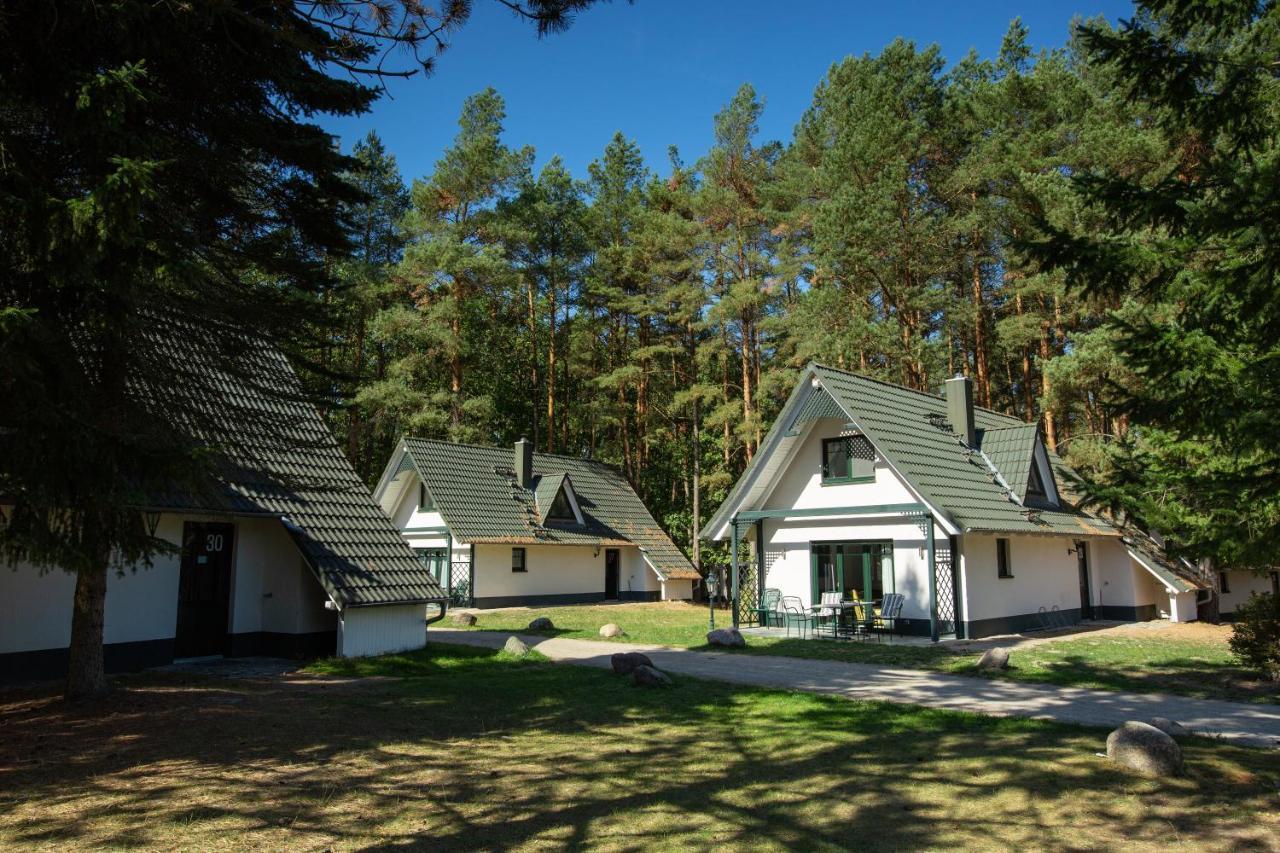 Van Der Valk Naturresort Drewitz Nossentiner Huette Exterior photo