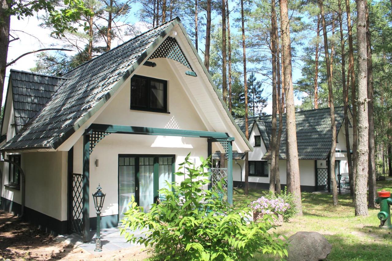 Van Der Valk Naturresort Drewitz Nossentiner Huette Exterior photo